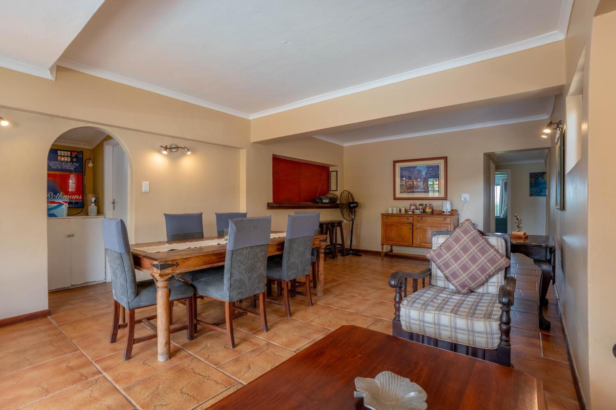דורבן Glenashley Beach Accommodation - B&B And Backpackers מראה חיצוני תמונה